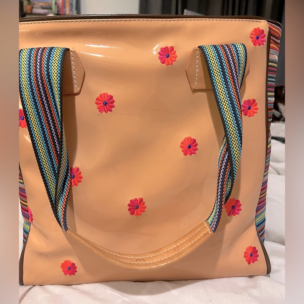 Consuela tote. Brett Pattern (retired). ***Ink mark (2) as shown***